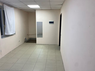 Сдается в аренду помещение    от  20 m2 15m2  Кишинев  центре  город Singera, foto 1