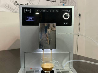 Кофемашина Melita CL со встроенной кофемолкой и автоматическим капучино