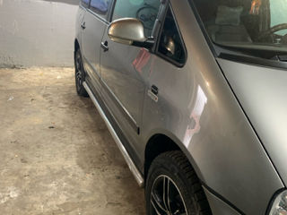 Volkswagen Sharan foto 10