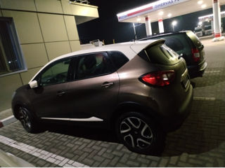 Renault Captur foto 2