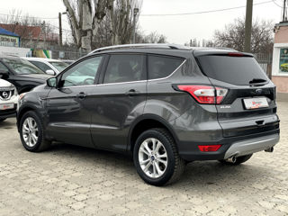 Ford Kuga foto 3