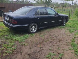 Mercedes E-Class