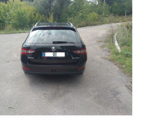 Skoda Superb foto 4