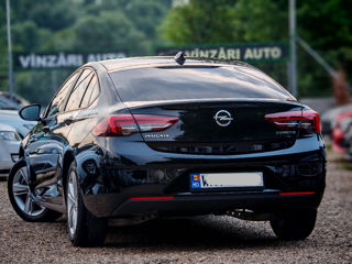 Opel Insignia foto 3