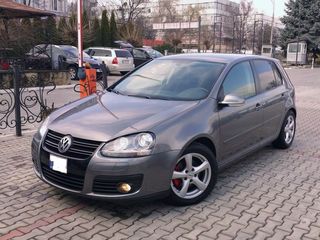 Chirie auto / авто прокат / Rent a Car!24/24, dizel, conditioner ,Viber, Whatsapp de la 15 euro foto 5