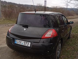 Renault Megane foto 3