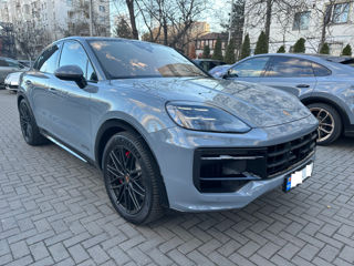 Porsche Cayenne Coupe foto 2