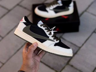 Nike Air Jordan 1 Retro Low OG 'Olive' Travis Scott Unisex foto 2