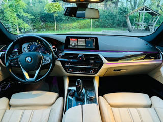 BMW 5 Series foto 10