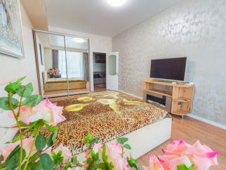 Apartament cu 1 cameră, 60 m², Râșcani, Chișinău foto 2