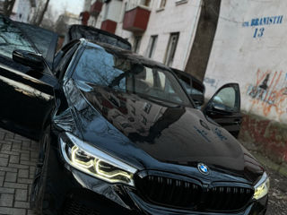 BMW 5 Series foto 5