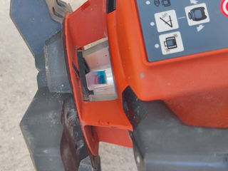 Hilti PR-30 HVS model nou + Încărcător + Detector = 690 euro foto 1
