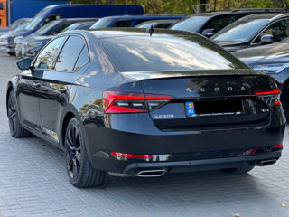 Skoda Superb foto 5