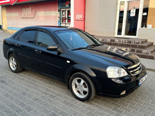 Chevrolet Lacetti foto 2