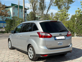 Ford Grand C-MAX foto 3