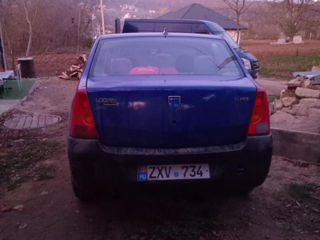 Dacia Logan foto 3