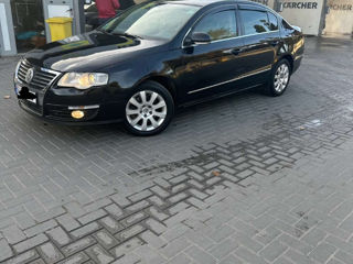 Volkswagen Passat foto 1