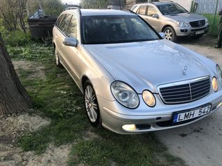 Mercedes E Class foto 3