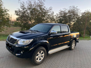 Toyota Hilux foto 1