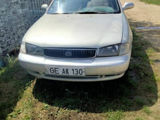 KIA Clarus foto 4