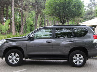 Toyota Land Cruiser Prado foto 3