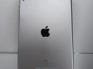 Apple iPad 6th generation 2/32 Gb