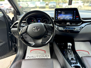 Toyota C-HR foto 9