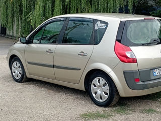 Renault Scenic foto 3