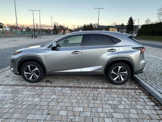 Lexus NX Series foto 8