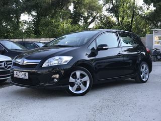 Toyota Auris foto 1