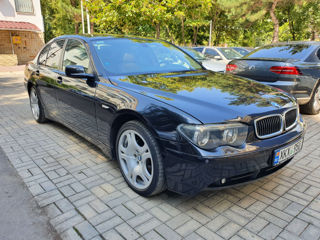 BMW 7 Series foto 1