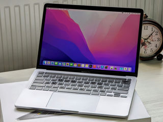 MacBook Pro 13 2021 (Apple M1/16Gb Ram/256Gb SSD/13.3" Retina)