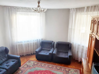 Apartament cu 2 camere, 55 m², Centru, Chișinău foto 4