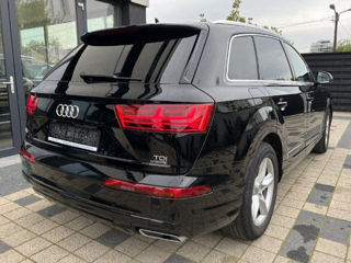 Audi Q7 foto 4