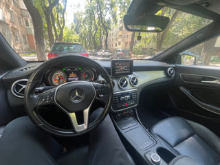 Mercedes CLA foto 2