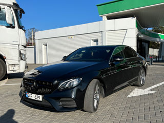 Mercedes E-Class foto 3