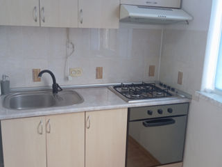 Apartament cu 2 camere, 43 m², Centru, Chișinău foto 2