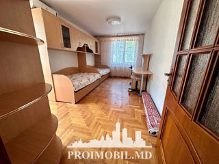 Apartament cu 3 camere, 105 m², Botanica, Chișinău foto 4