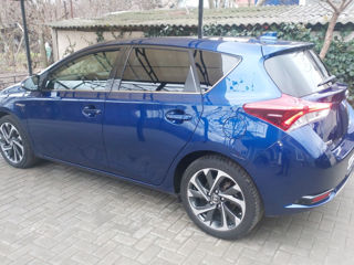 Toyota Auris foto 7