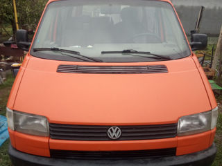 Volkswagen Transporter foto 1