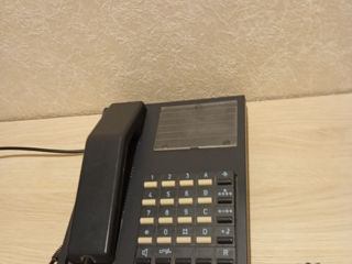 Стационарный телефон в рабочем состоянии, без дефектов