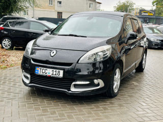 Renault Grand Scenic foto 3