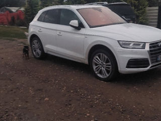 Audi Q5 foto 1