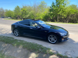 Tesla Model S foto 3