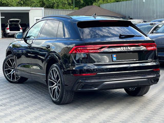 Audi Q8 foto 3