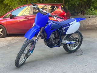Yamaha yz450f foto 2