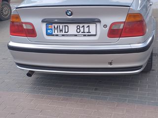 BMW 3 Series foto 2