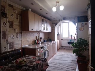 Трехкомнатная квартира 70 м2, ул. Заречная 48, 3-этаж/5, 22000$ foto 8