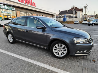 Volkswagen Passat foto 4