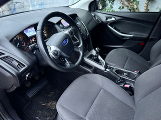 Ford Focus foto 6